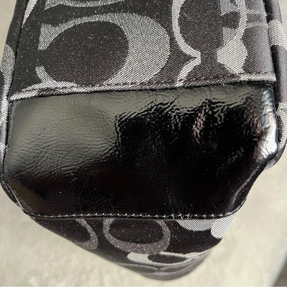 Authentic Coach Gallery Signature 3 Color Lurex Tote Bag - Black/Gray/Silver - Picture 8 of 12
